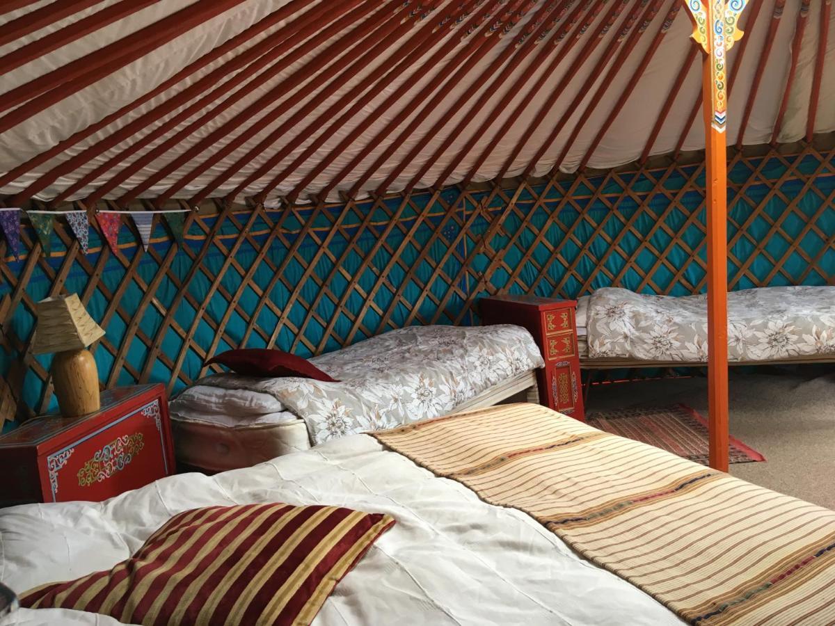 Готель Inch Hideaway Eco Camping Whitegate  Екстер'єр фото